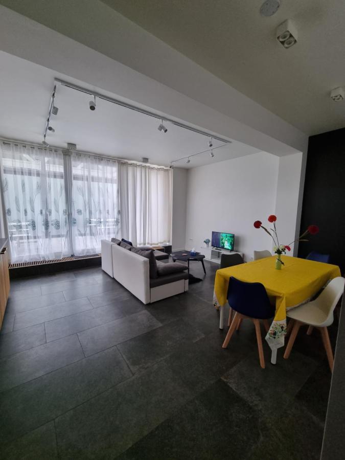 Bb Guesthouse Wezembeek-Oppem Екстер'єр фото